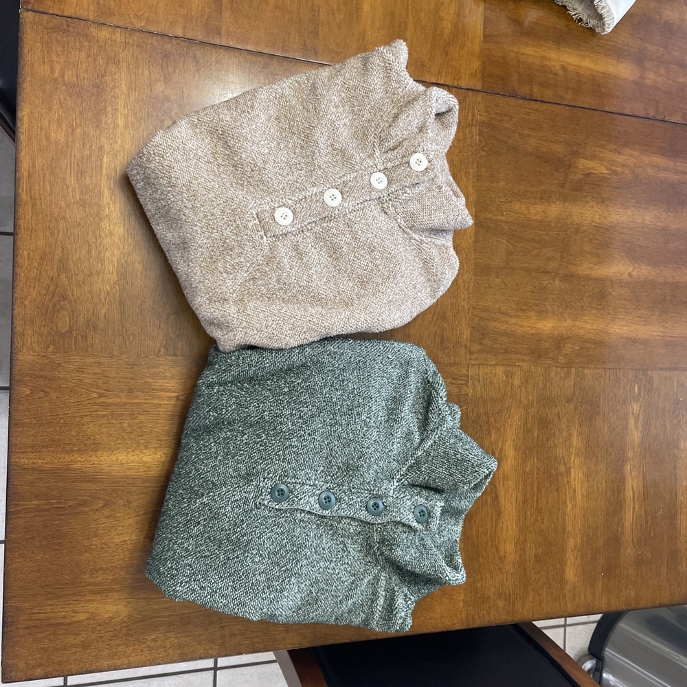 lot of 2 eddie bauer womens Pullover Fleece Sweater‎ Size Medium With Pockets